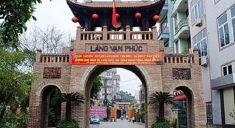 Khám phá nét đẹp làng dệt lụa Vạn Phúc